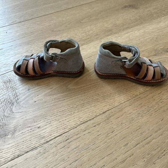 Beige and Pink leather sandals for toddlers - Picture 2 of 5